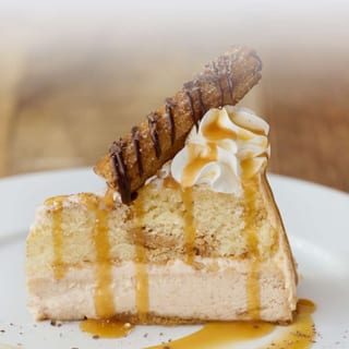 Contigo® Cinnamon Churro Cheesecake